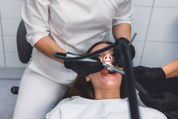 Best Orthodontic Emergency Dentist in Lombard, IL